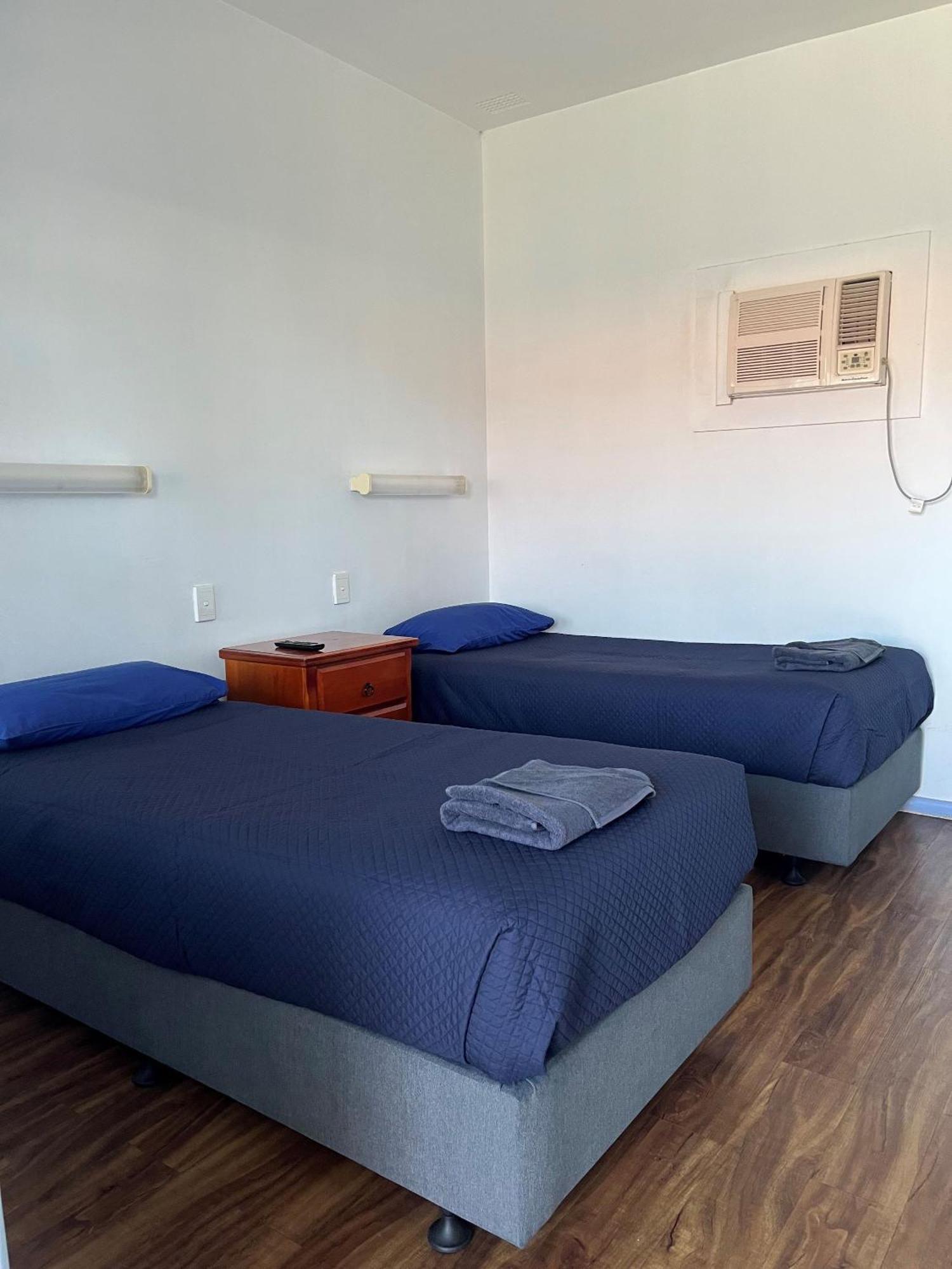 Coonamble Motel エクステリア 写真